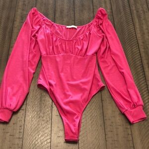 Altar'd State NWOT Hot Pink ribbed long sleeves bodysuit M feminine Barbie Party
